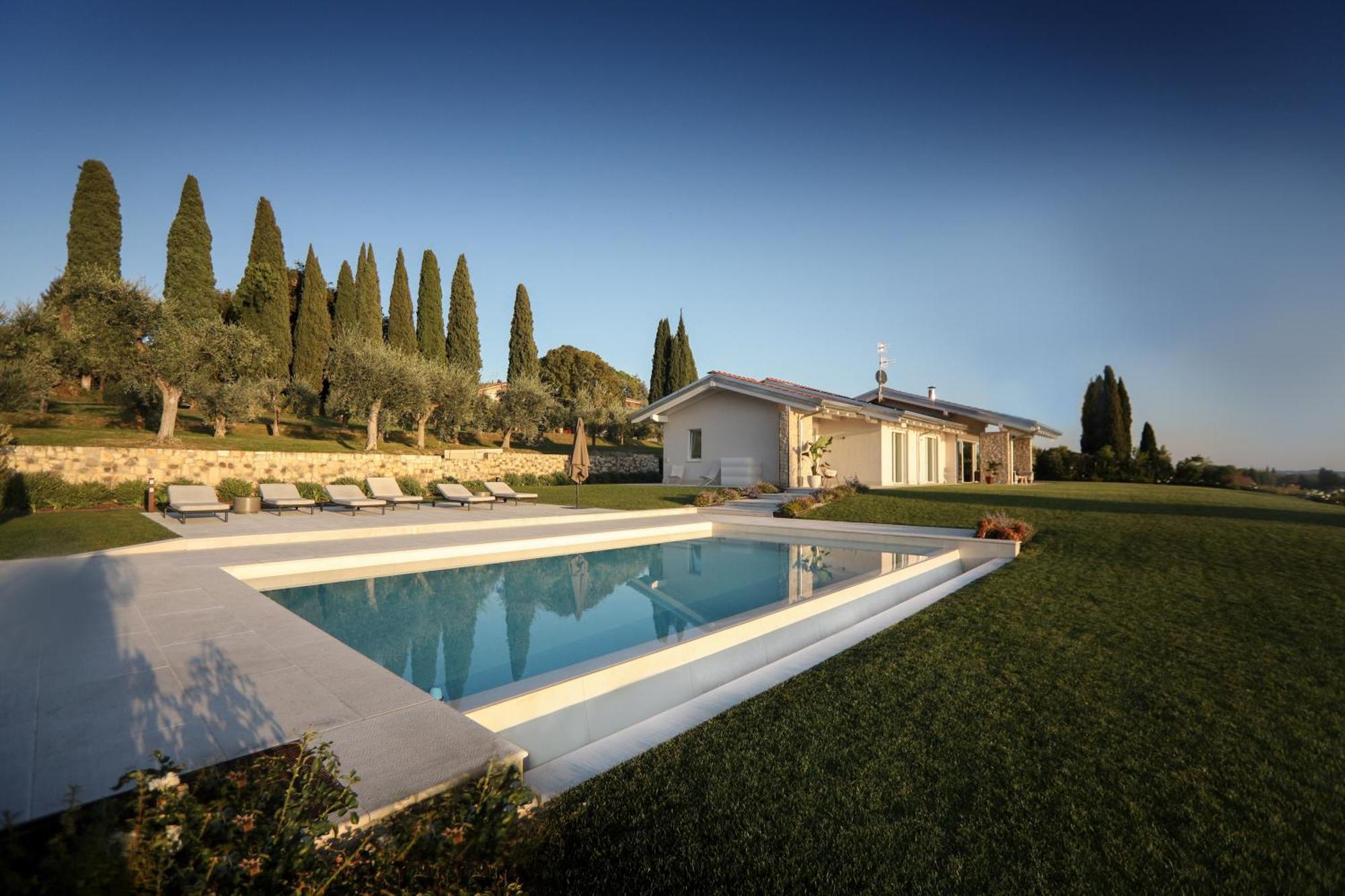 Villa F Bardolino Luaran gambar